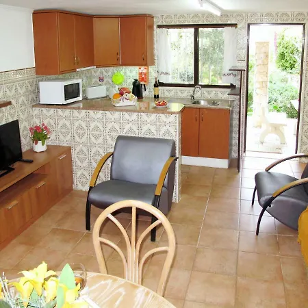 Holiday Quinta Da Geninha Holiday home Mem Moniz